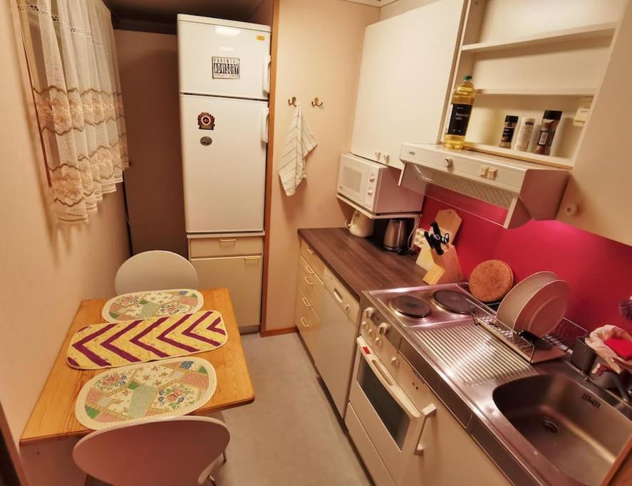 Small Basement Apartment Private Entrance Nice View Fitjar Ngoại thất bức ảnh